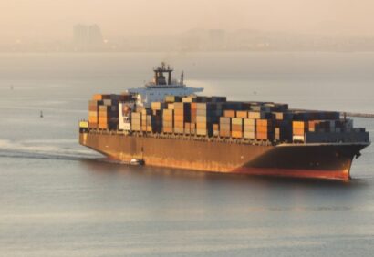 Best Shipping Companies in Dubai