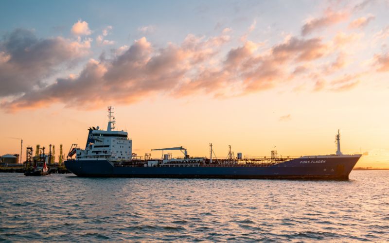 Marine Bunkering Services in Dubai UAE