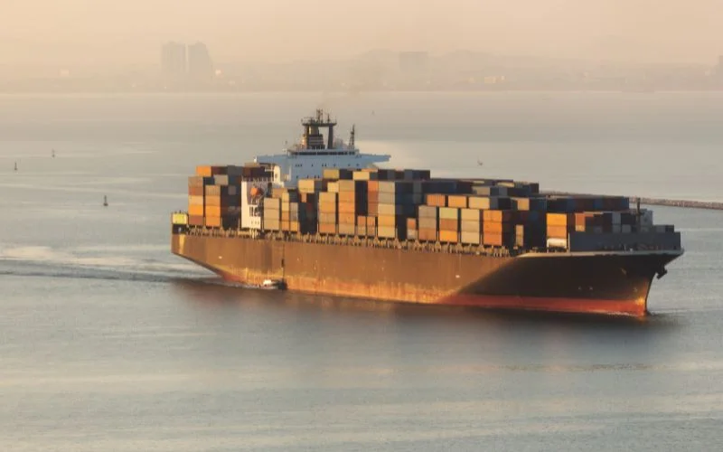 Best Shipping Companies in Dubai
